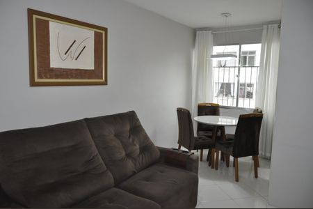 Apartamento à venda com 2 quartos, 53m² em Inhaúma, Rio de Janeiro
