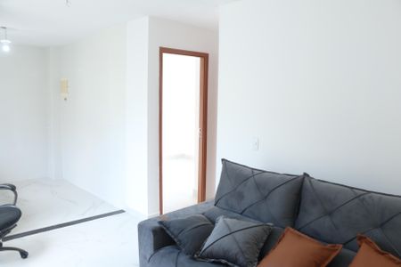 sala de apartamento para alugar com 2 quartos, 45m² em Jardim Alvorada, Nova Iguaçu