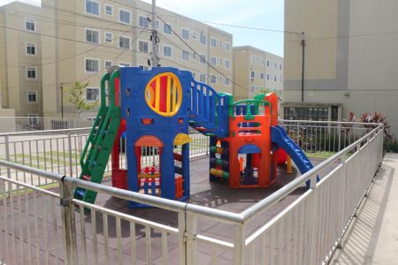 Apartamento para alugar com 45m², 2 quartos e sem vagaPlayground