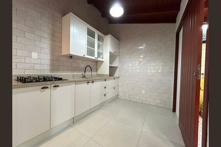 Casa de condomínio para alugar com 50m², 1 quarto e sem vagaCozinha 
