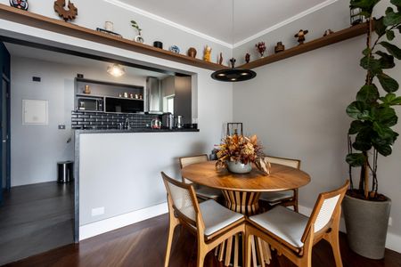 Apartamento à venda com 86m², 2 quartos e 2 vagasSala