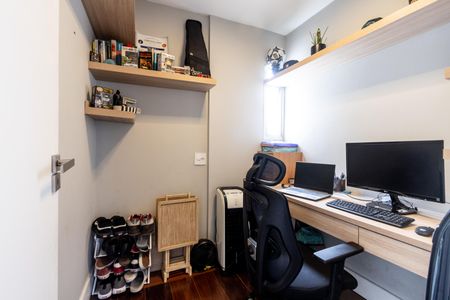 Apartamento à venda com 86m², 2 quartos e 2 vagasEscritório