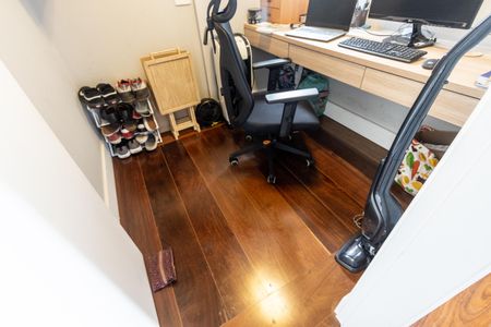 Apartamento à venda com 86m², 2 quartos e 2 vagasEscritório