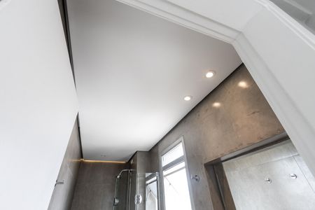 Apartamento à venda com 86m², 2 quartos e 2 vagasQuarto 1 - Banheiro da Suite