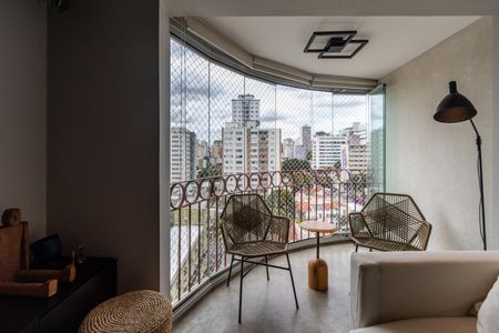 Apartamento à venda com 86m², 2 quartos e 2 vagasVaranda
