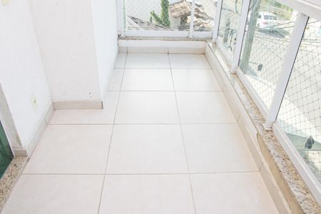 Apartamento para alugar com 74m², 2 quartos e 1 vagaVaranda da Sala