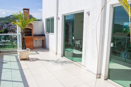 Apartamento para alugar com 74m², 2 quartos e 1 vagaÁrea comum - Churrasqueira