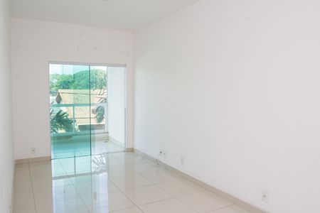 Apartamento para alugar com 74m², 2 quartos e 1 vagaSala