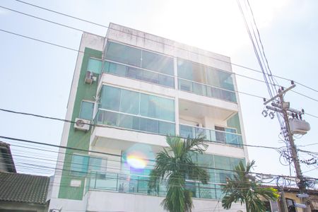 Apartamento para alugar com 74m², 2 quartos e 1 vagaFachada