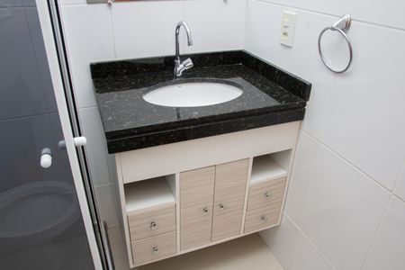 Apartamento para alugar com 74m², 2 quartos e 1 vagaBanheiro da Suíte