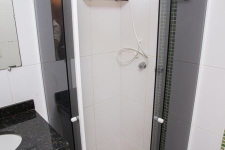 Apartamento para alugar com 74m², 2 quartos e 1 vagaBanheiro 2