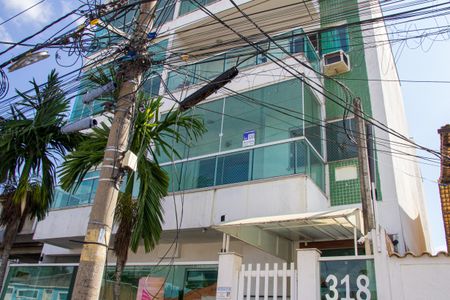 Apartamento para alugar com 74m², 2 quartos e 1 vagaPlaca Instalada em 03/02/2026 com o código FHDC-120