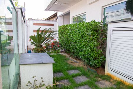 Apartamento para alugar com 74m², 2 quartos e 1 vagaJardim