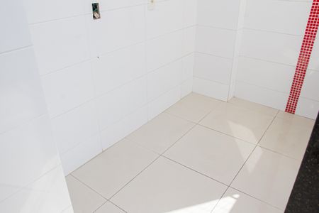 Apartamento para alugar com 74m², 2 quartos e 1 vagaÁrea de Serviço