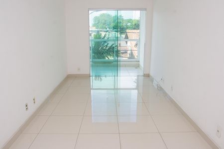 Apartamento para alugar com 74m², 2 quartos e 1 vagaSala