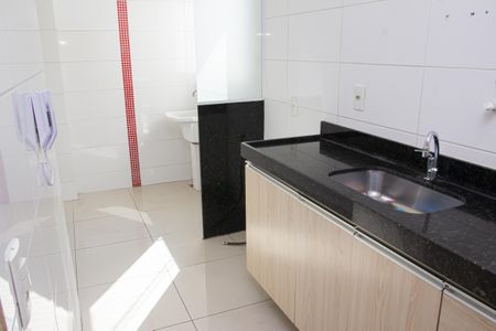 Apartamento para alugar com 74m², 2 quartos e 1 vagaCozinha