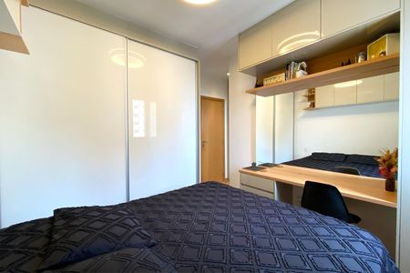 Apartamento à venda com 72m², 2 quartos e 2 vagasSuite 1