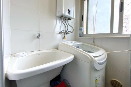 Apartamento à venda com 72m², 2 quartos e 2 vagasÁrea de Serviço