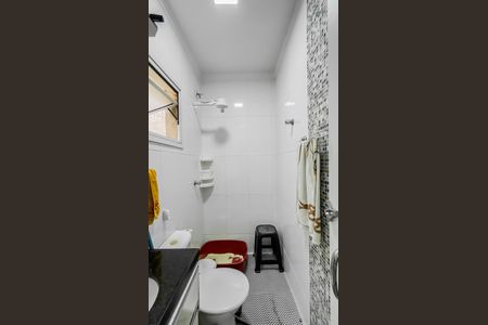 Casa de condomínio à venda com 61m², 2 quartos e 2 vagasBanheiro da Suíte 2