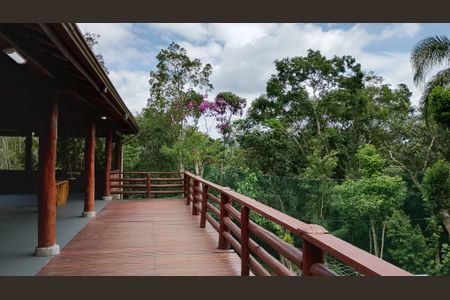 Casa para alugar com 12000m², 5 quartos e 5 vagas Casa para alugar com 12000m², 5 quartos e 5 vagasVaranda