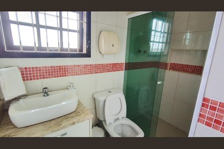 Casa para alugar com 12000m², 5 quartos e 5 vagas Casa para alugar com 12000m², 5 quartos e 5 vagasBanheiro 5