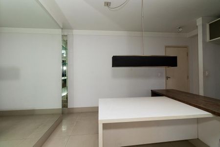 Apartamento para alugar com 64m², 1 quarto e 1 vagaSala