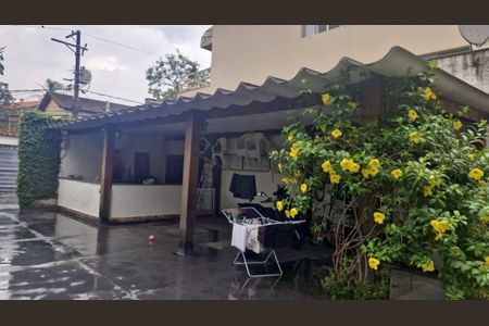 Casa à venda com 288m², 4 quartos e 12 vagas Casa à venda com 288m², 4 quartos e 12 vagasFoto 07