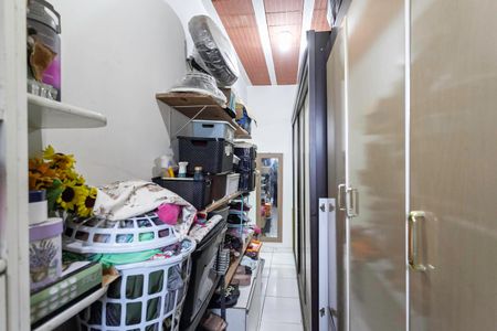 Casa à venda com 276m², 3 quartos e 2 vagasCloset da suíte