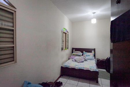 Casa à venda com 276m², 3 quartos e 2 vagasQuarto 2