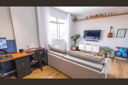 Foto 02 de apartamento à venda com 3 quartos, 91m² em Itapoã, Belo Horizonte