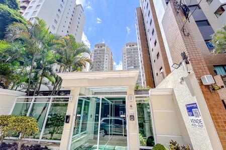 Apartamento para alugar com 59m², 2 quartos e 1 vagaFachada com Plaquinha