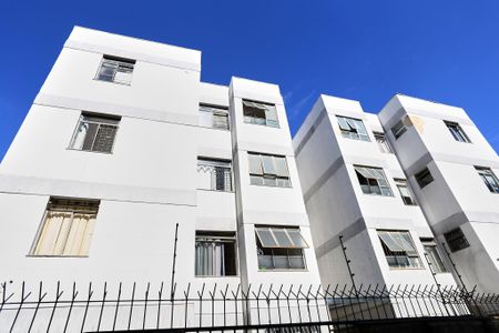 Apartamento para alugar com 55m², 2 quartos e 1 vagaFachada