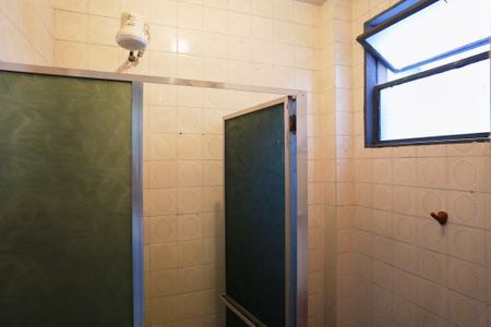 Apartamento para alugar com 55m², 2 quartos e 1 vagaBanheiro