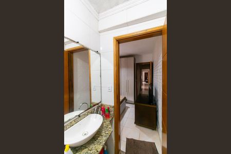 Casa para alugar com 100m², 2 quartos e 1 vagaBanheiro da Suíte