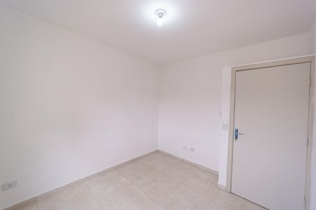 Casa à venda com 167m², 3 quartos e 6 vagas Casa à venda com 167m², 3 quartos e 6 vagasQuarto 2