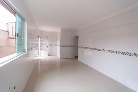 Casa à venda com 167m², 3 quartos e 6 vagas Casa à venda com 167m², 3 quartos e 6 vagasCozinha