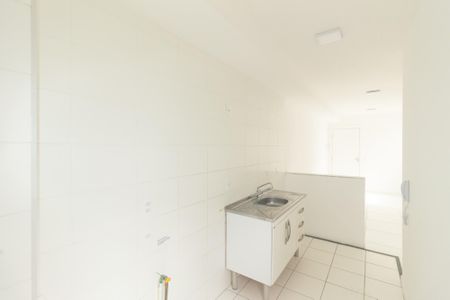 Apartamento para alugar com 40m², 2 quartos e sem vaga Apartamento para alugar com 40m², 2 quartos e sem vagaCozinha e Área de Serviço