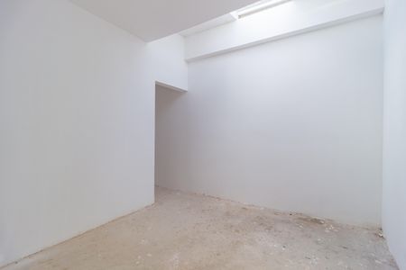 Casa à venda com 345m², 10 quartos e 4 vagas Casa à venda com 345m², 10 quartos e 4 vagasQuarto 3 - Casa 4