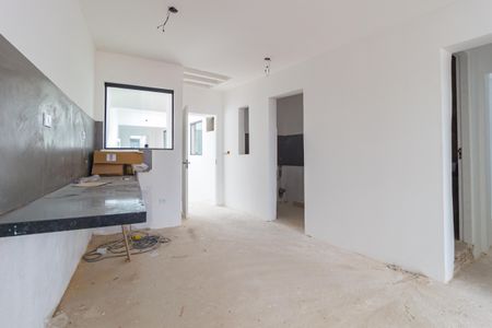 Casa à venda com 345m², 10 quartos e 4 vagas Casa à venda com 345m², 10 quartos e 4 vagasCozinha - Casa 2