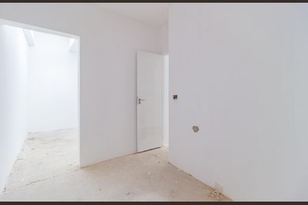 Casa à venda com 345m², 10 quartos e 4 vagas Casa à venda com 345m², 10 quartos e 4 vagasQuarto 2 - Casa 4