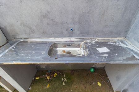 Casa à venda com 345m², 10 quartos e 4 vagas Casa à venda com 345m², 10 quartos e 4 vagasDetalhe Quintal - Casa 4