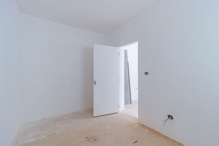 Casa à venda com 345m², 10 quartos e 4 vagas Casa à venda com 345m², 10 quartos e 4 vagasQuarto - Casa 3