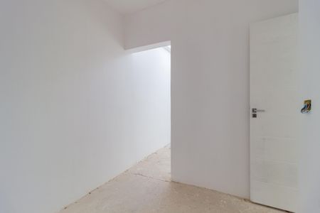 Casa à venda com 345m², 10 quartos e 4 vagas Casa à venda com 345m², 10 quartos e 4 vagasQuarto 2 - Casa 4