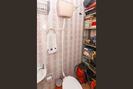 Casa para alugar com 168m², 3 quartos e 2 vagasBanheiro de serviço