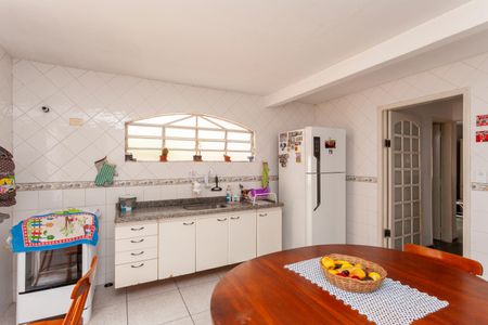 Casa para alugar com 168m², 3 quartos e 2 vagasCozinha