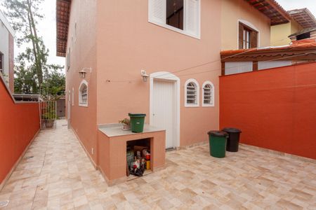 Casa para alugar com 168m², 3 quartos e 2 vagasQuintal