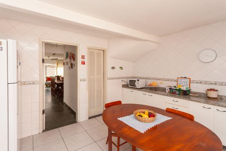 Casa para alugar com 168m², 3 quartos e 2 vagasCozinha