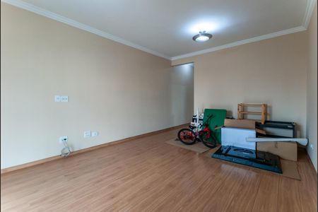 Apartamento à venda com 75m², 3 quartos e 2 vagasFoto 02