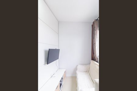Sala de apartamento para alugar com 2 quartos, 35m² em Vila Sul Americana, Carapicuíba