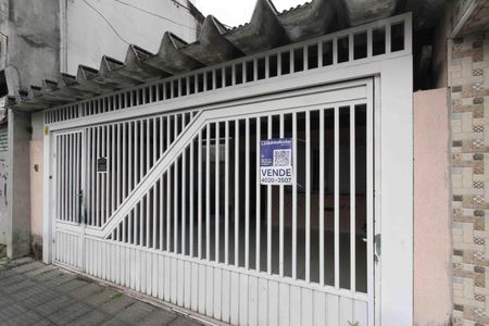 Casa à venda com 150m², 2 quartos e 2 vagasFachada 